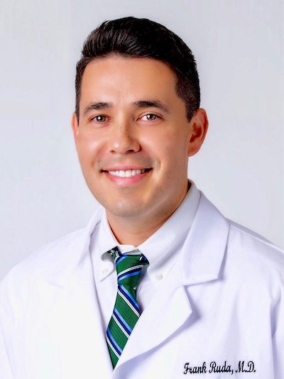 dr frank ruda MD houston surgery center retina specialist e1553119490820