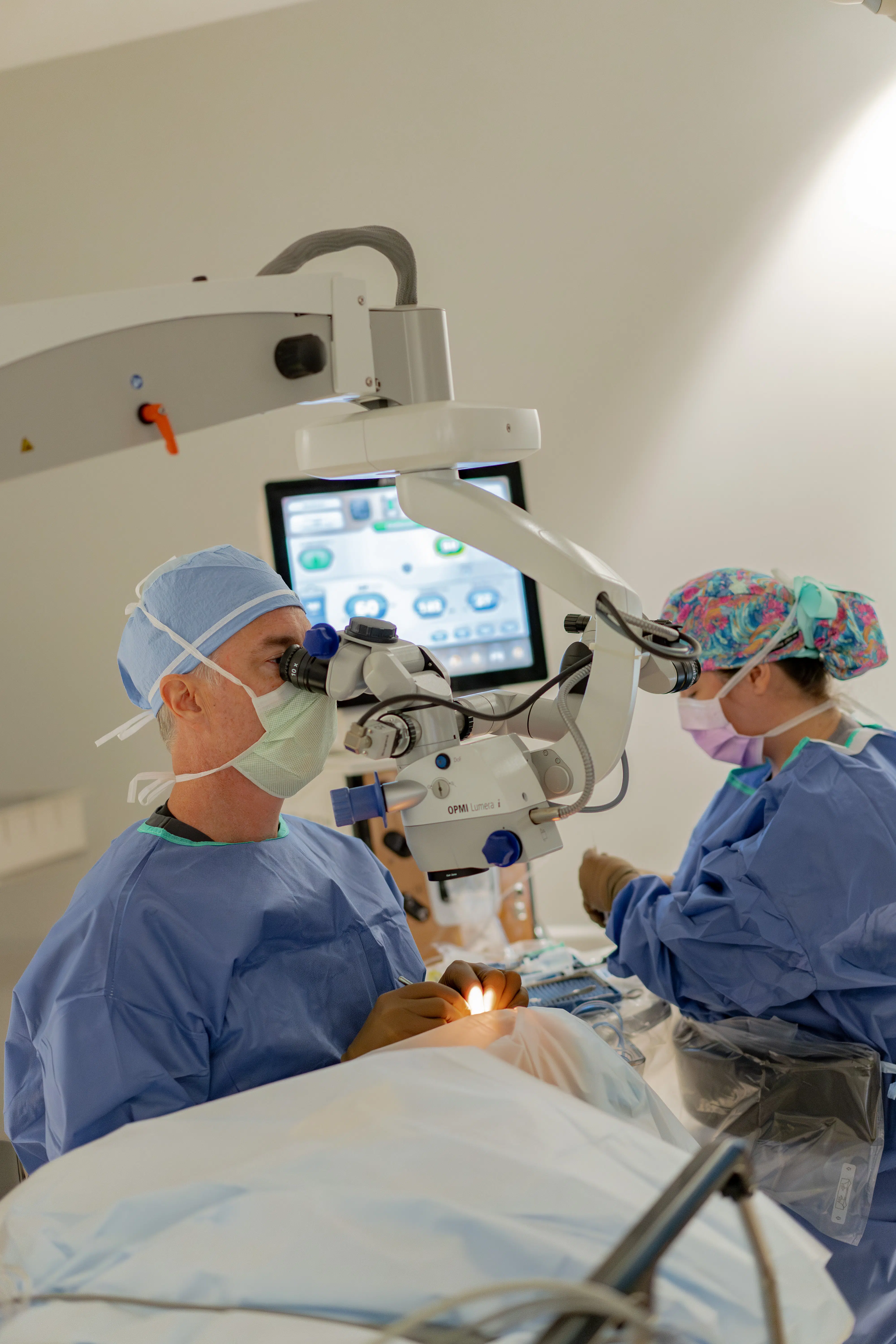 Cataract Surgeons 16 Best cataract surgeons Houston